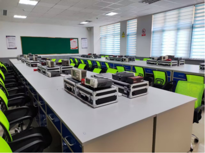 实训中心教学仪器的配置与管理——以实践能力培养为核心